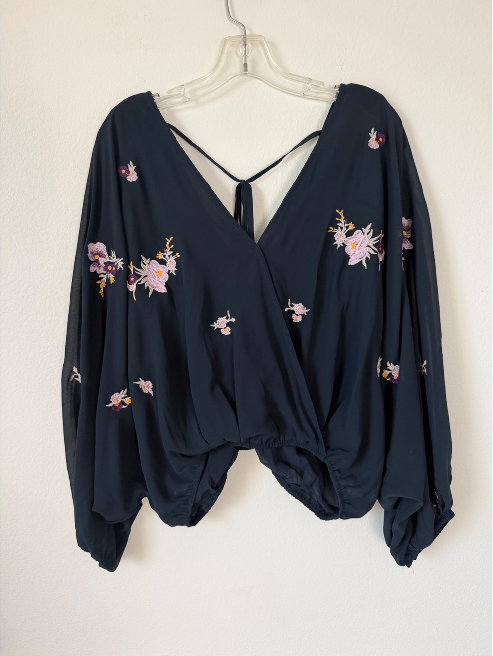ARULA V-Neck Faux Wrap Floral Embroidered 3/4 Sleeve Cropped Blouse Size X (0X)